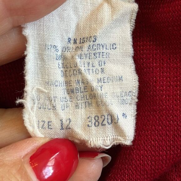 Vintage 70s Cinderella girls red acrylic/polyester wide leg pull on pants - Picture 11 of 11